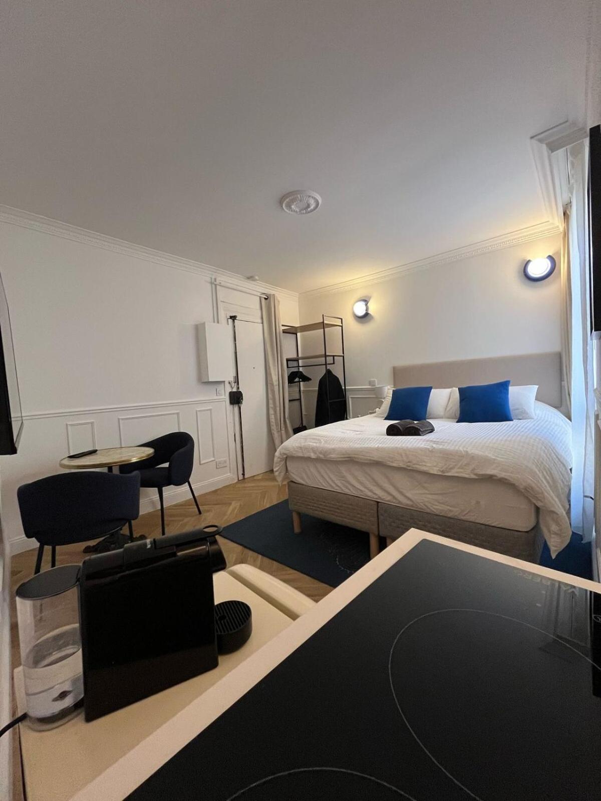 Flat In Heart Of Parijs
